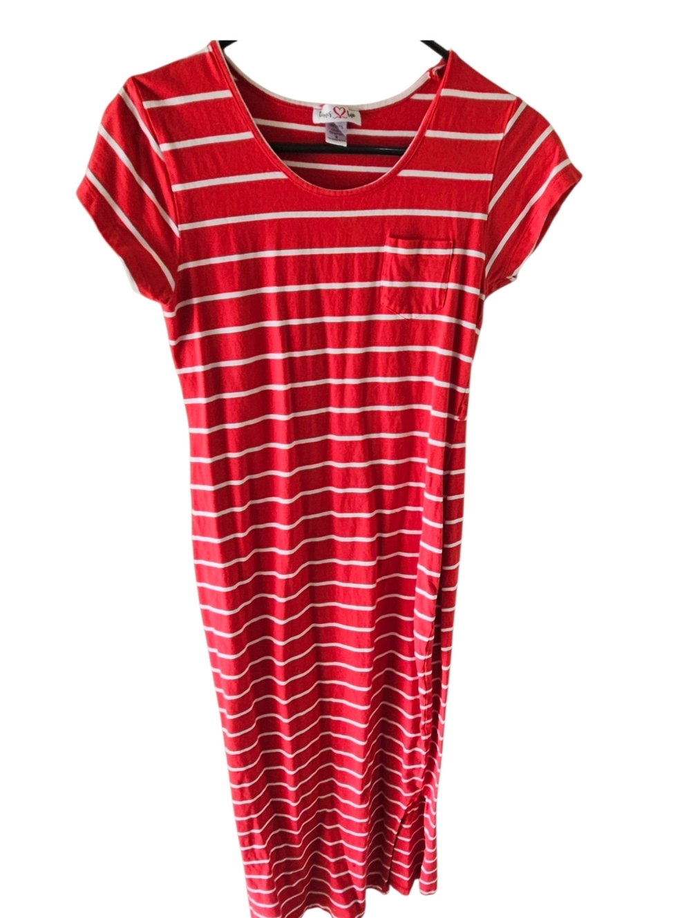 Elevate your casual wardrobe with this classic Times Two t-shirt dress. Size S